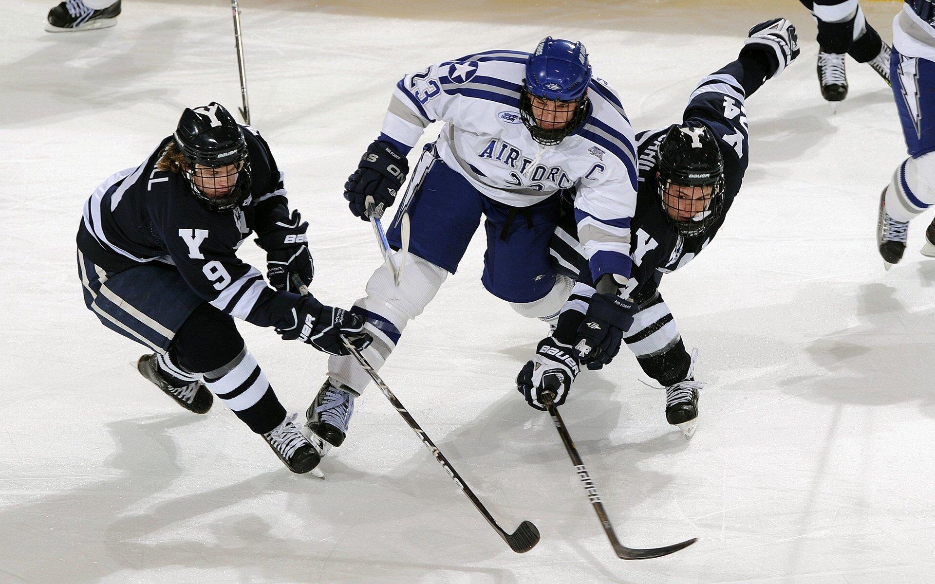詹姆斯追忆科比，进攻技艺完美无瑕 从仰视到超越的传奇旅程